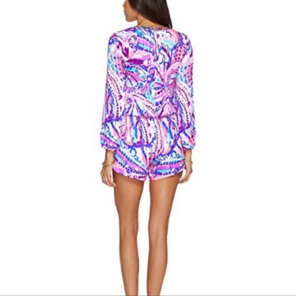 Lilly Pulitzer NWOT long sleeve romper size small. Never worn. - Picture 3 of 5